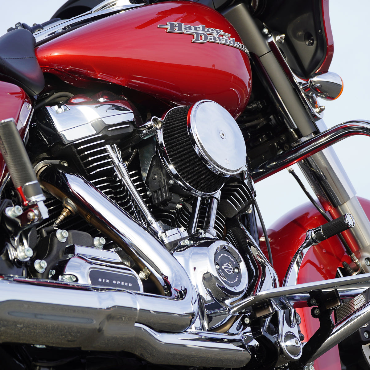 Smooth Stage 1 Big Sucker™ For Milwaukee-Eight®, Chrome – ArlenNess